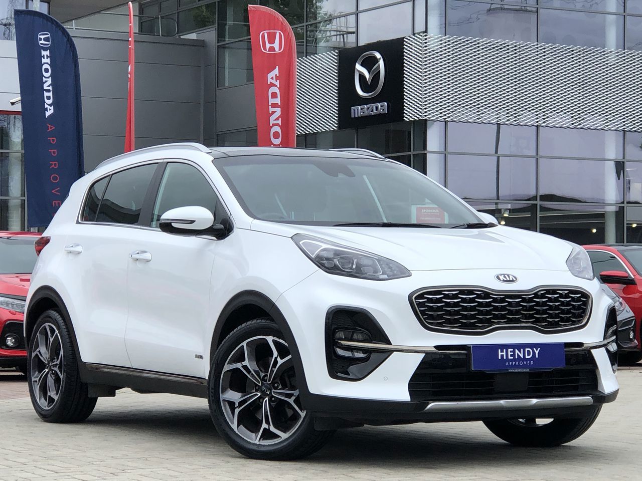 Main listing image - Kia Sportage