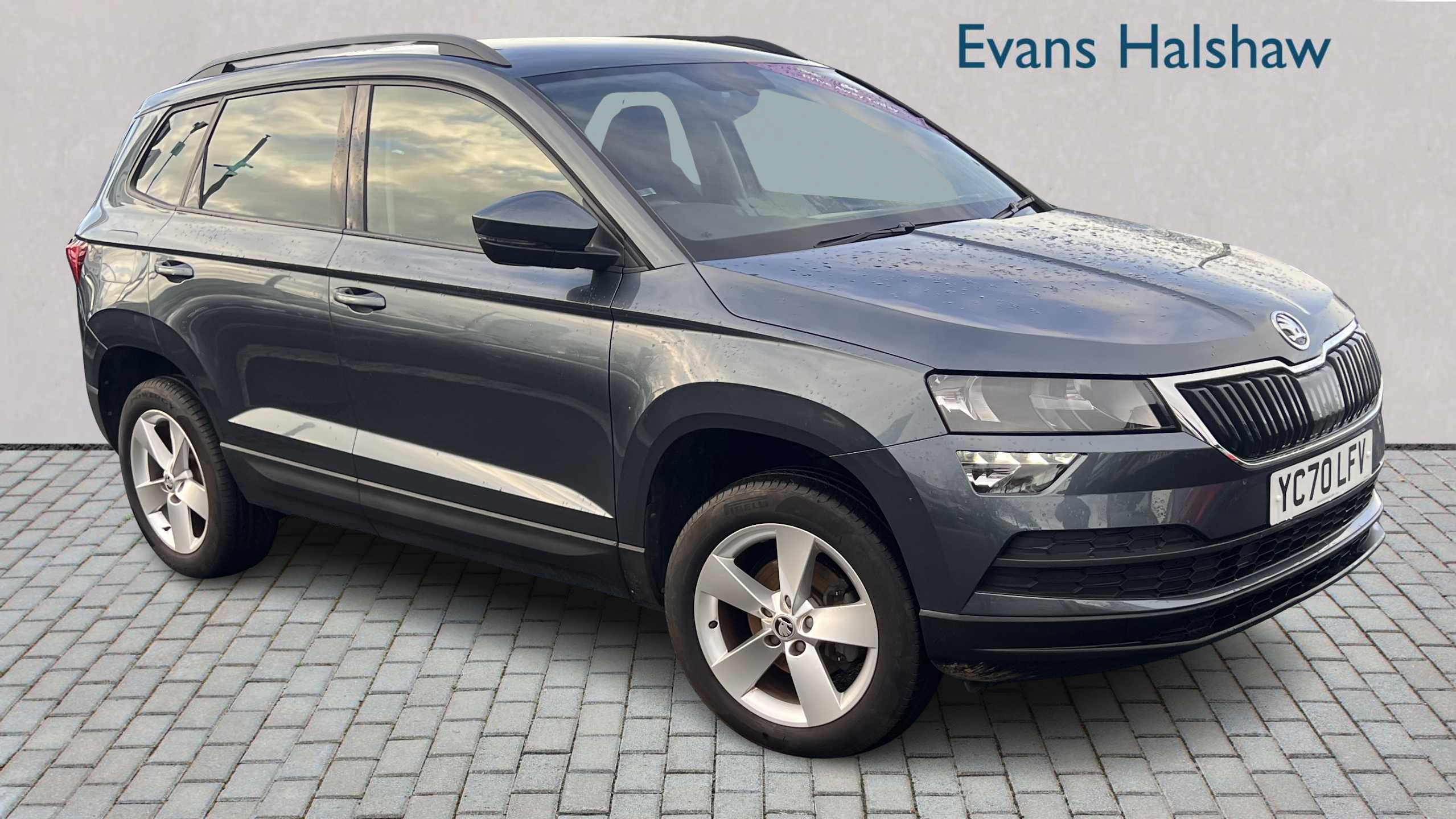 Main listing image - Skoda Karoq