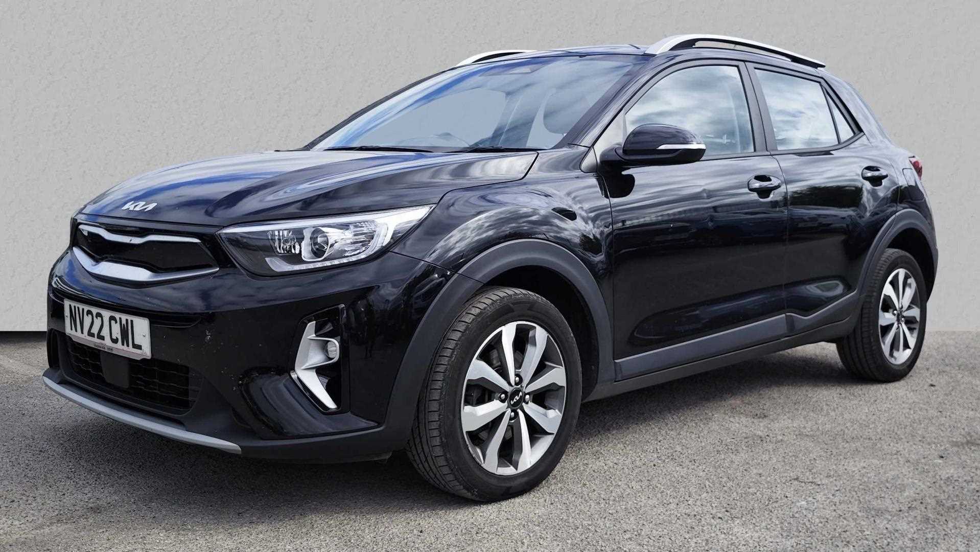 Main listing image - Kia Stonic