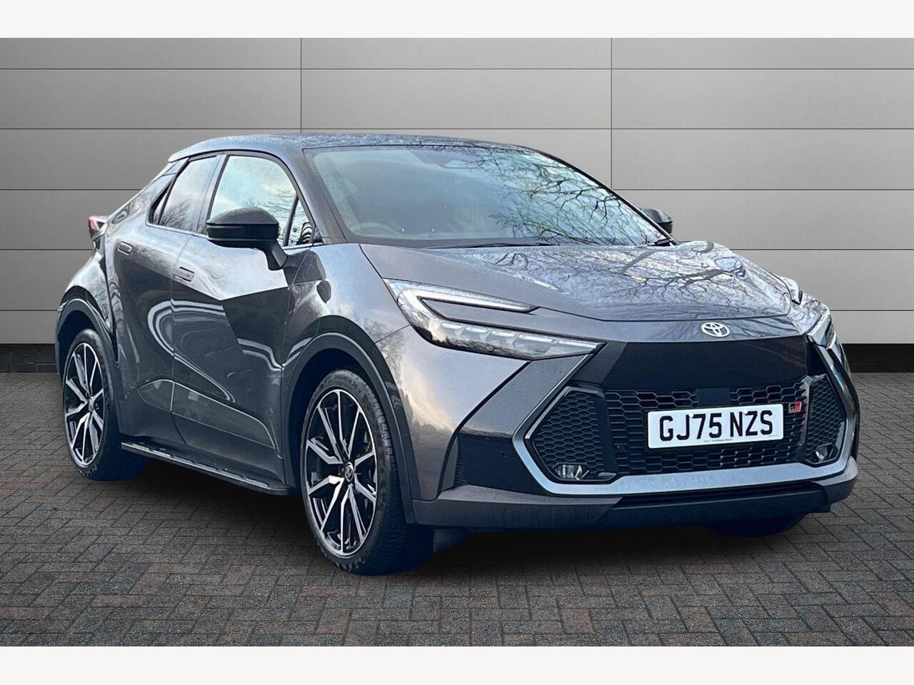 Main listing image - Toyota C-HR