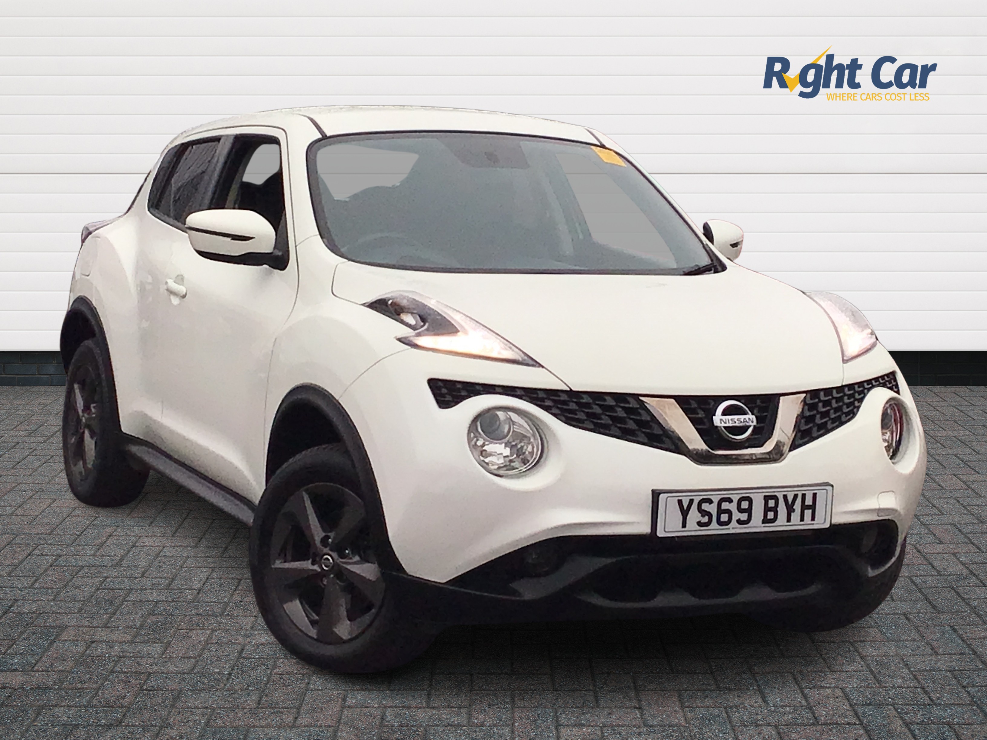 Main listing image - Nissan Juke