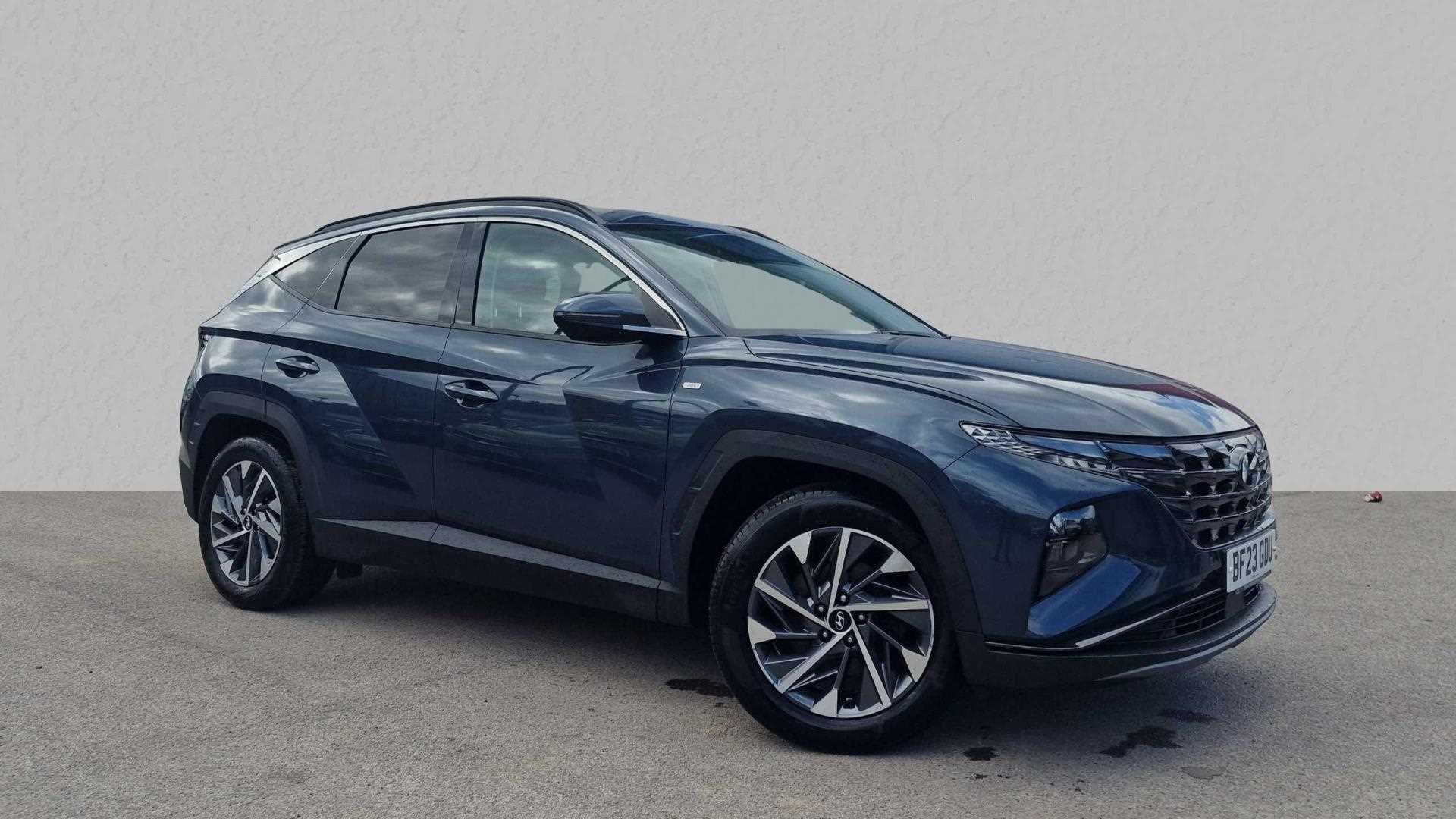 Main listing image - Hyundai Tucson