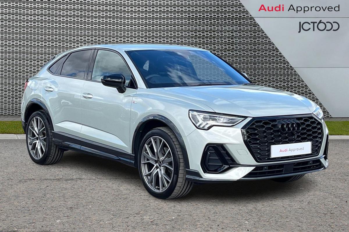 Main listing image - Audi Q3