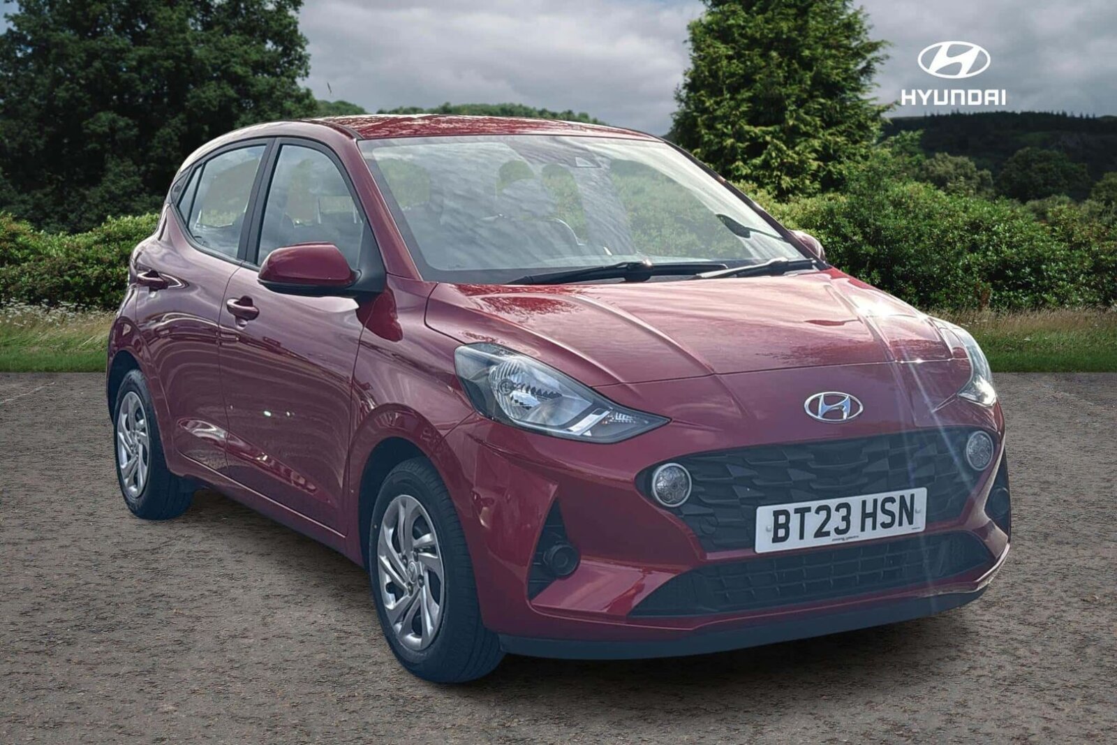 Main listing image - Hyundai i10