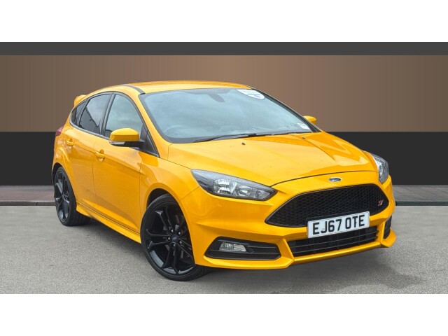 Main listing image - Ford Focus ST