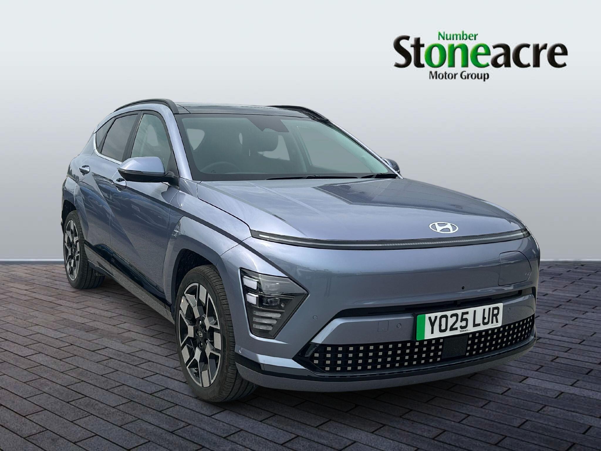 Main listing image - Hyundai Kona Electric