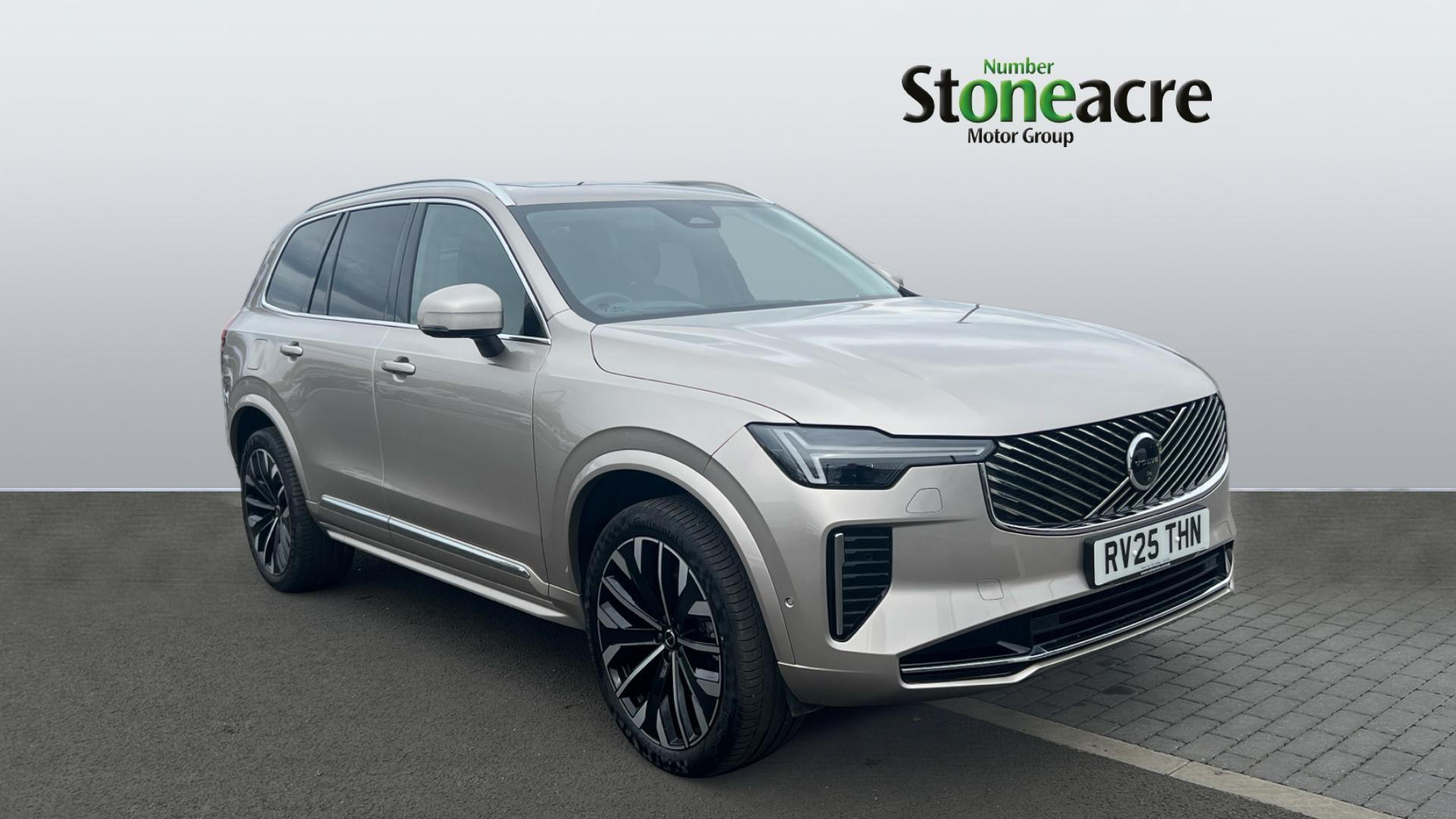 Main listing image - Volvo XC90