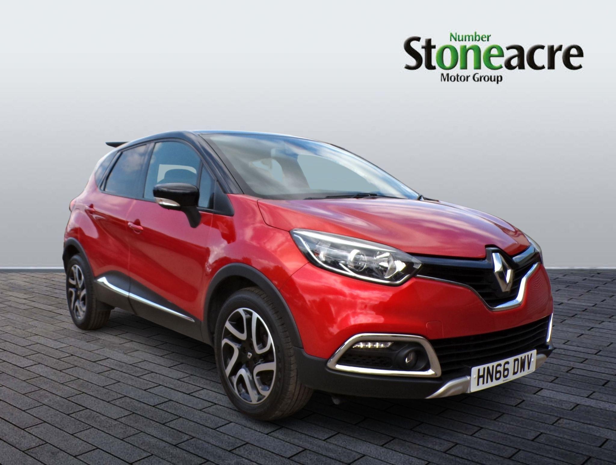 Main listing image - Renault Captur