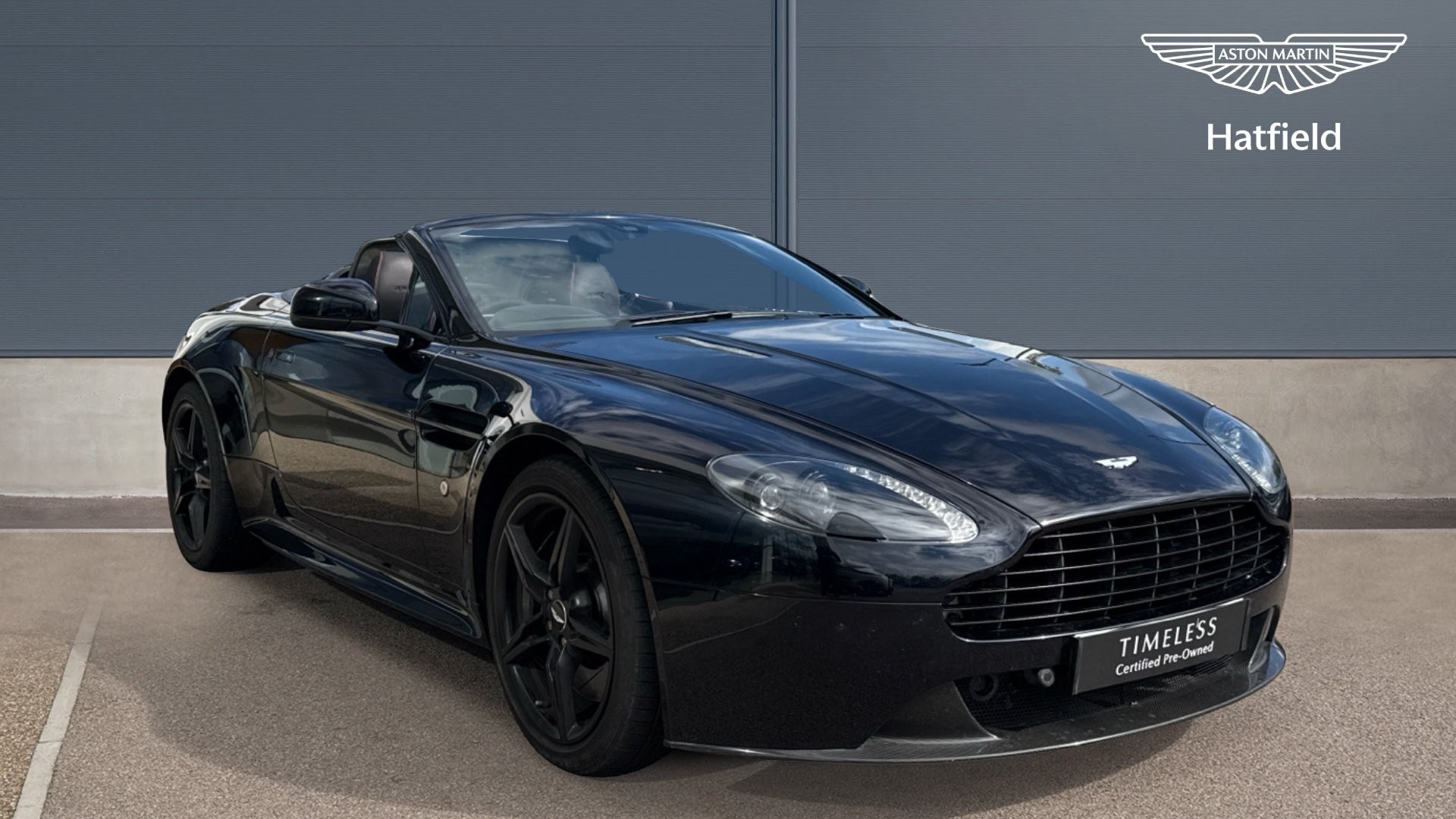 Main listing image - Aston Martin Vantage