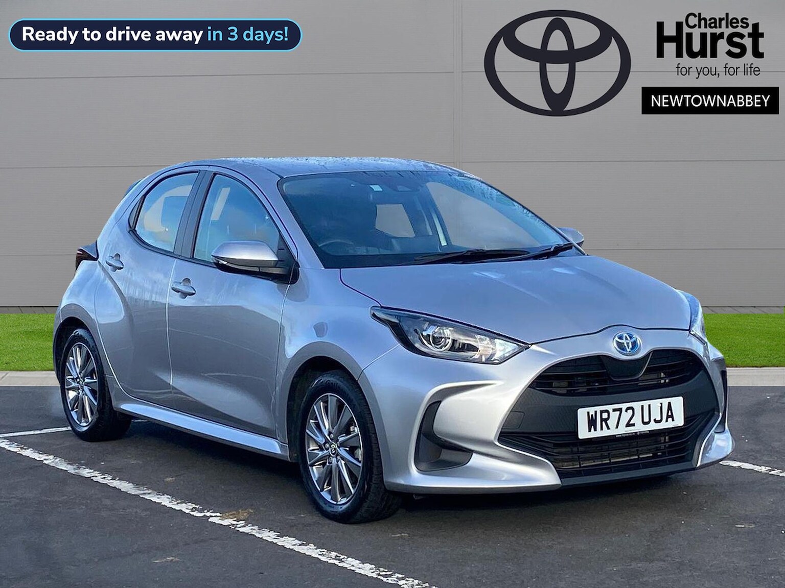 Main listing image - Toyota Yaris