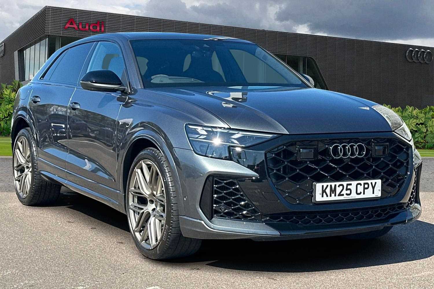 Main listing image - Audi RS Q8