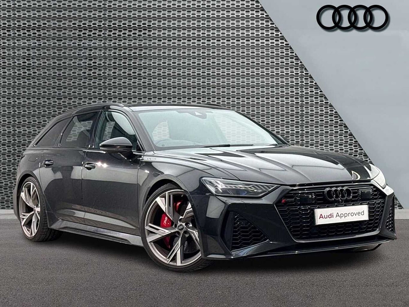 Main listing image - Audi RS6