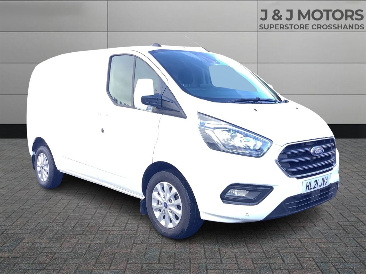 Main listing image - Ford Transit Custom