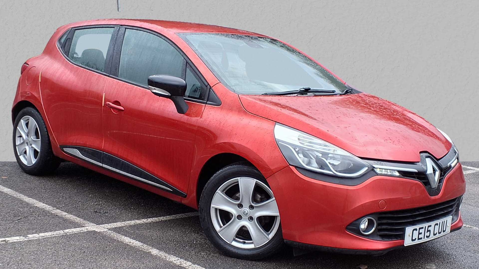 Main listing image - Renault Clio