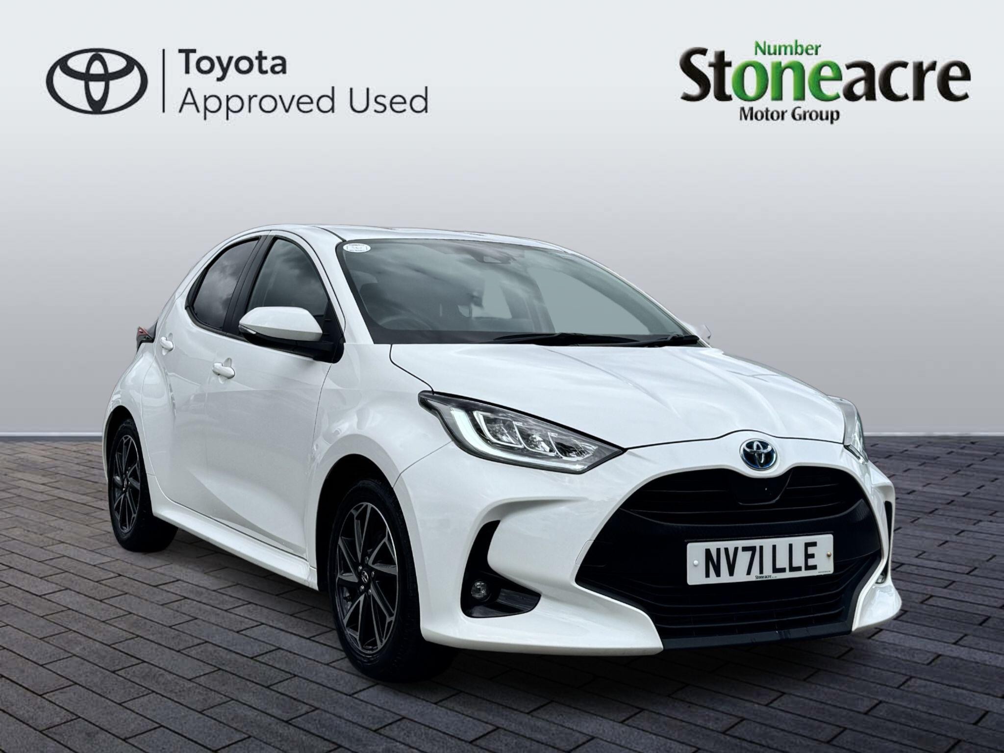 Main listing image - Toyota Yaris