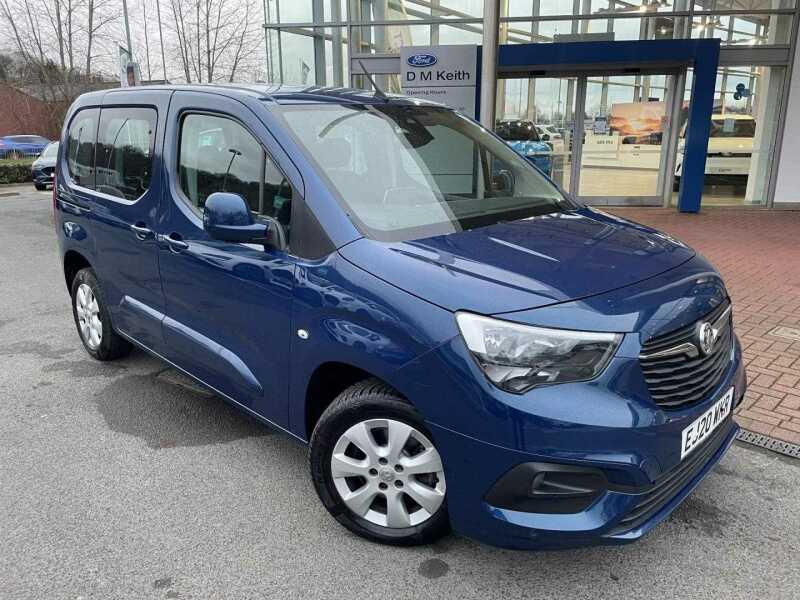 Main listing image - Vauxhall Combo Life