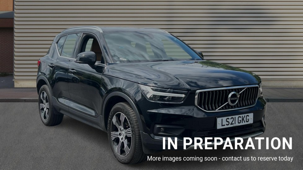 Main listing image - Volvo XC40
