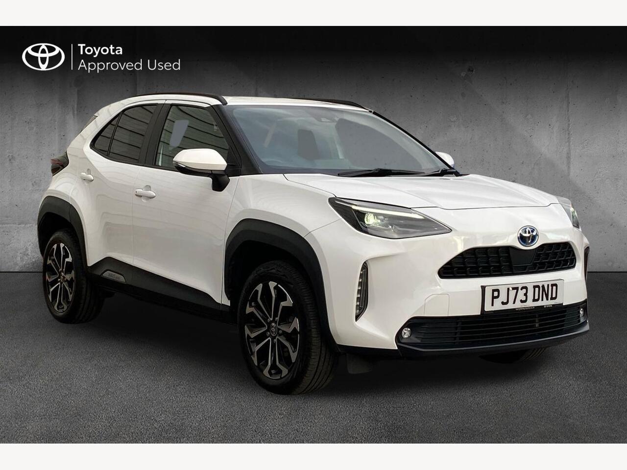 Main listing image - Toyota Yaris Cross