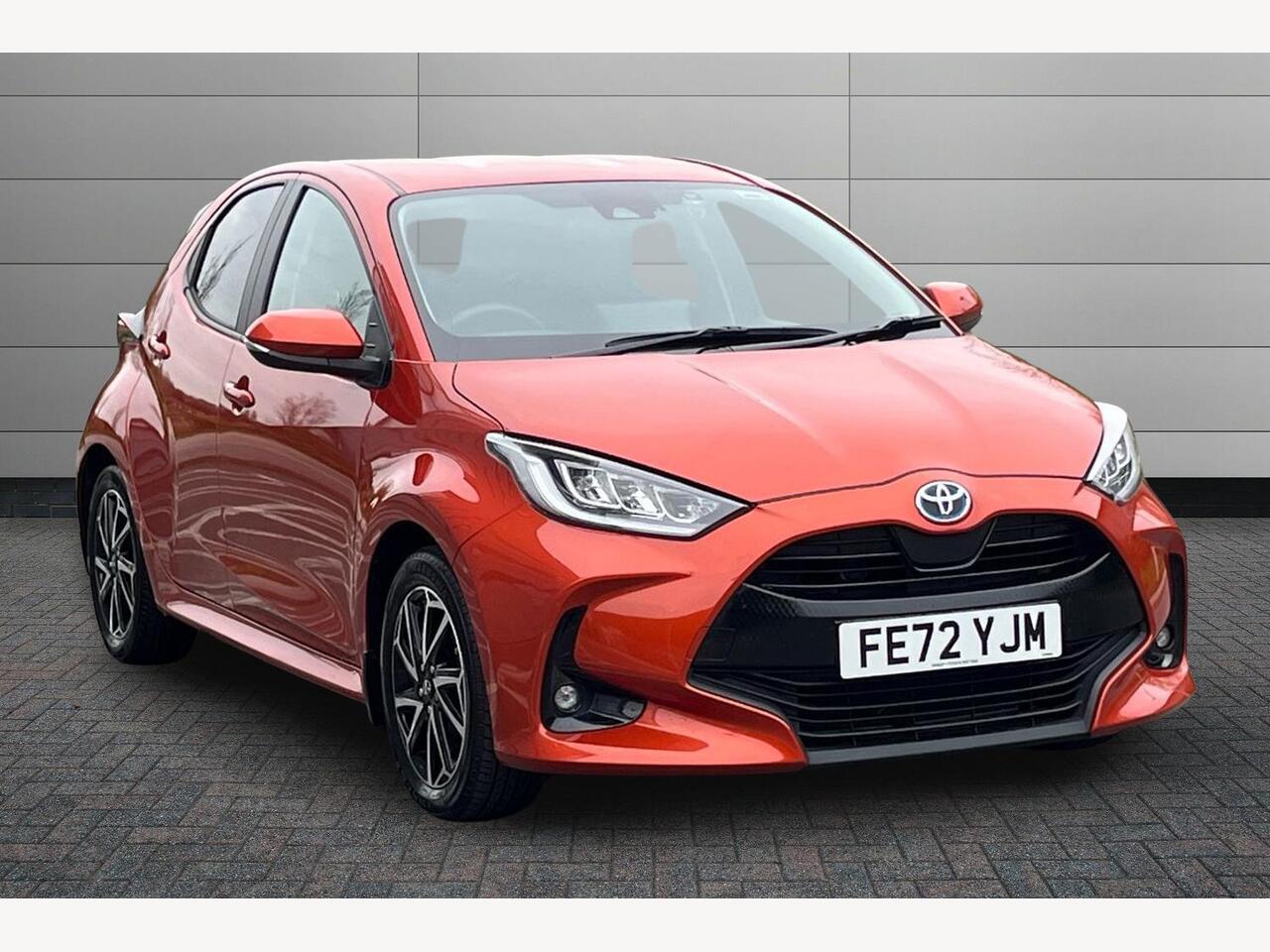 Main listing image - Toyota Yaris