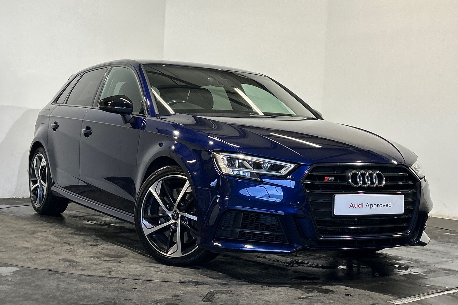 Main listing image - Audi S3