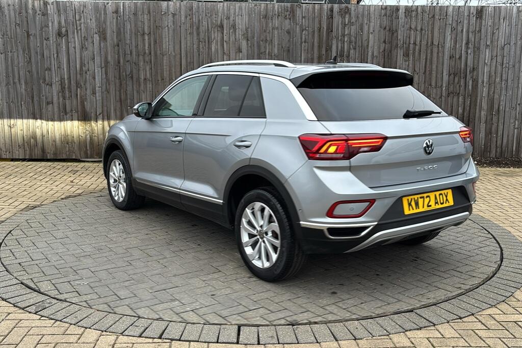 Main listing image - Volkswagen T-Roc