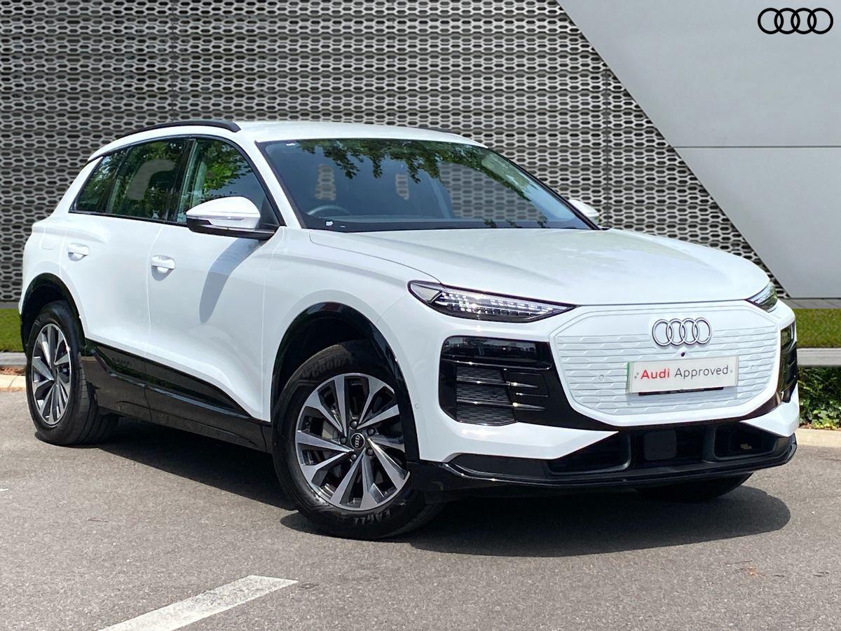 Main listing image - Audi Q6
