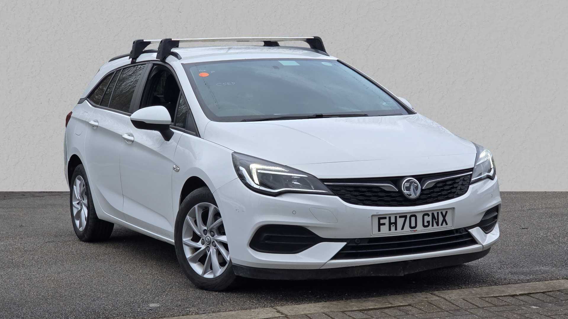 Main listing image - Vauxhall Astra Sports Tourer