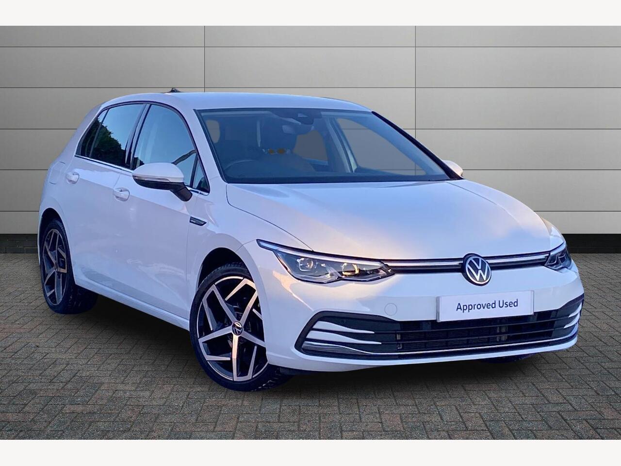 Main listing image - Volkswagen Golf