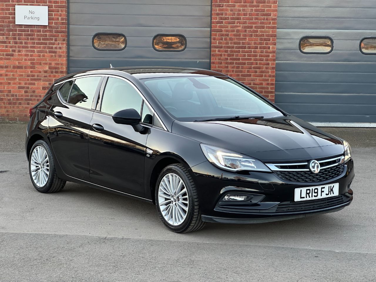 Main listing image - Vauxhall Astra