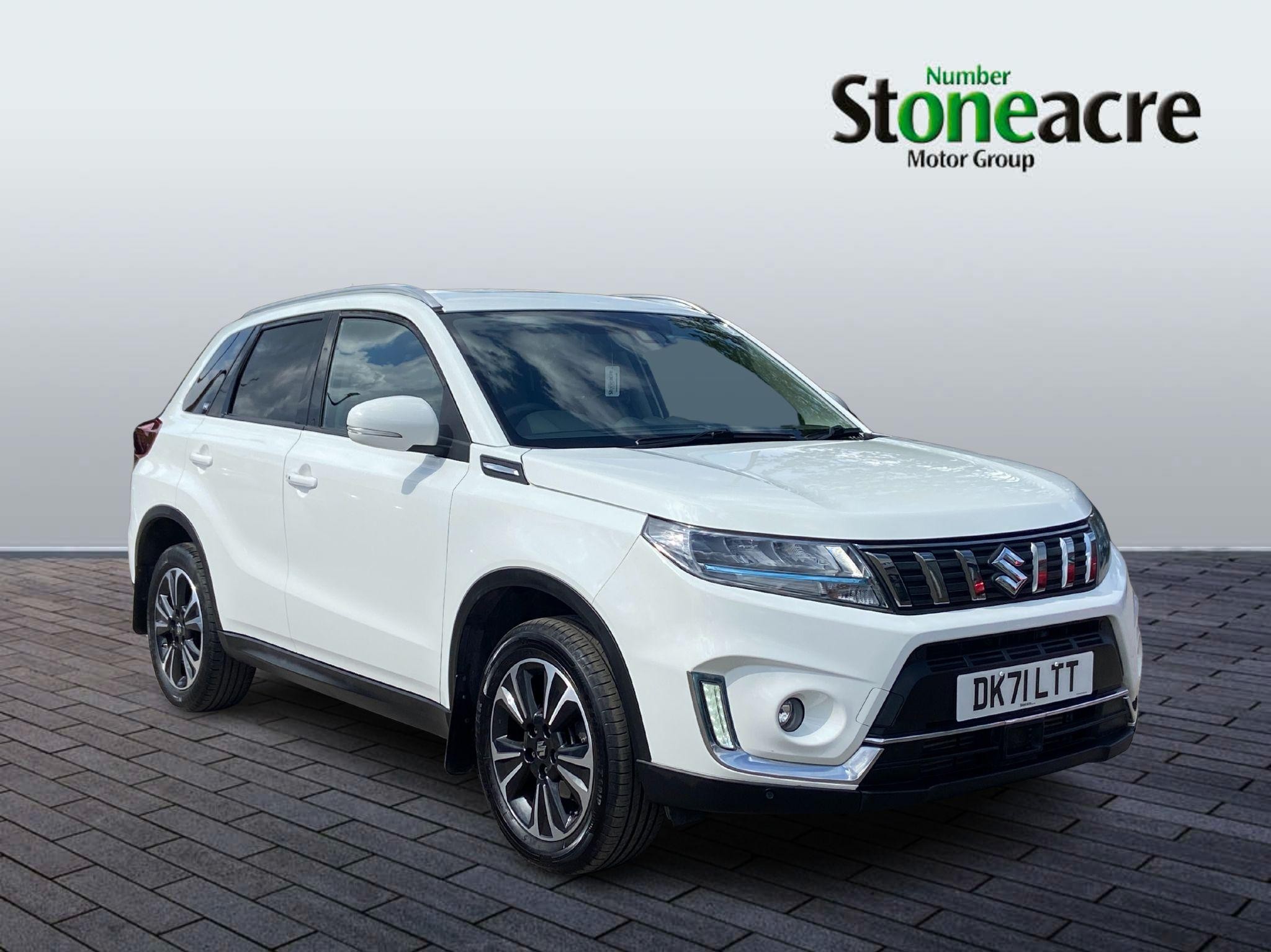 Main listing image - Suzuki Vitara
