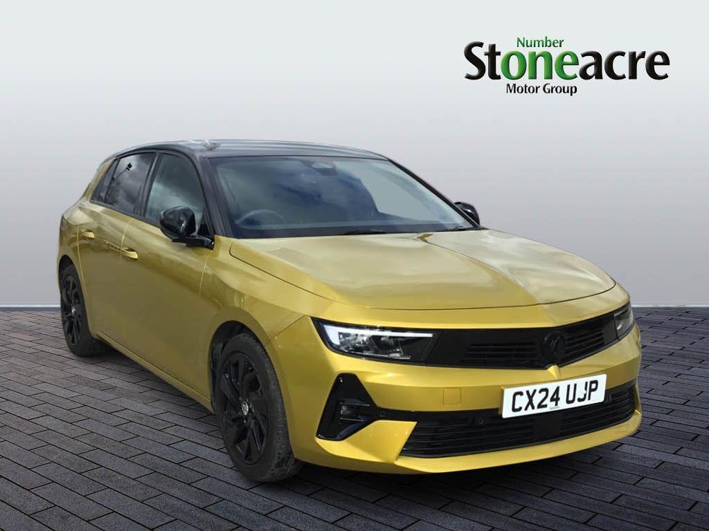 Main listing image - Vauxhall Astra