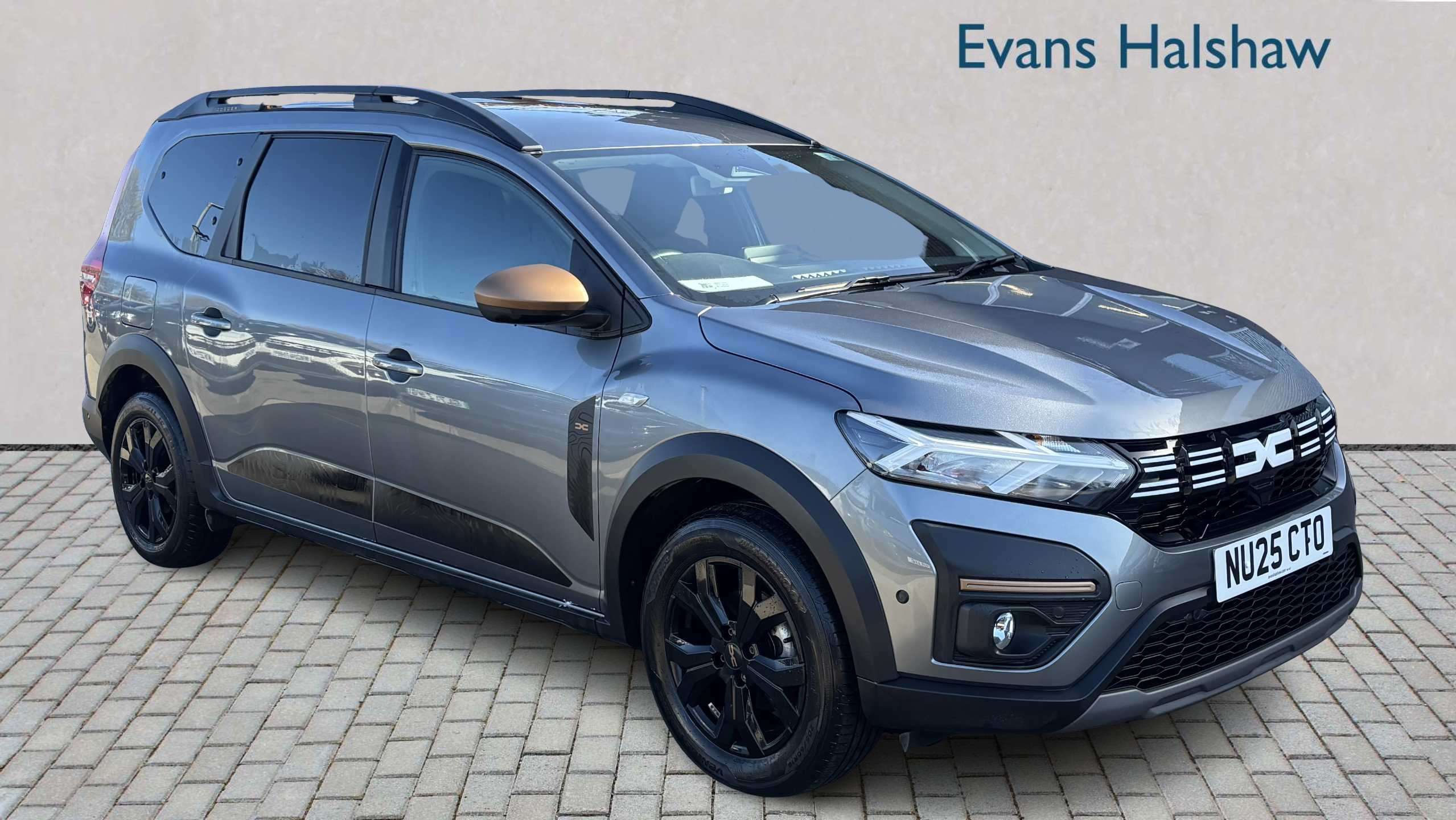 Main listing image - Dacia Jogger