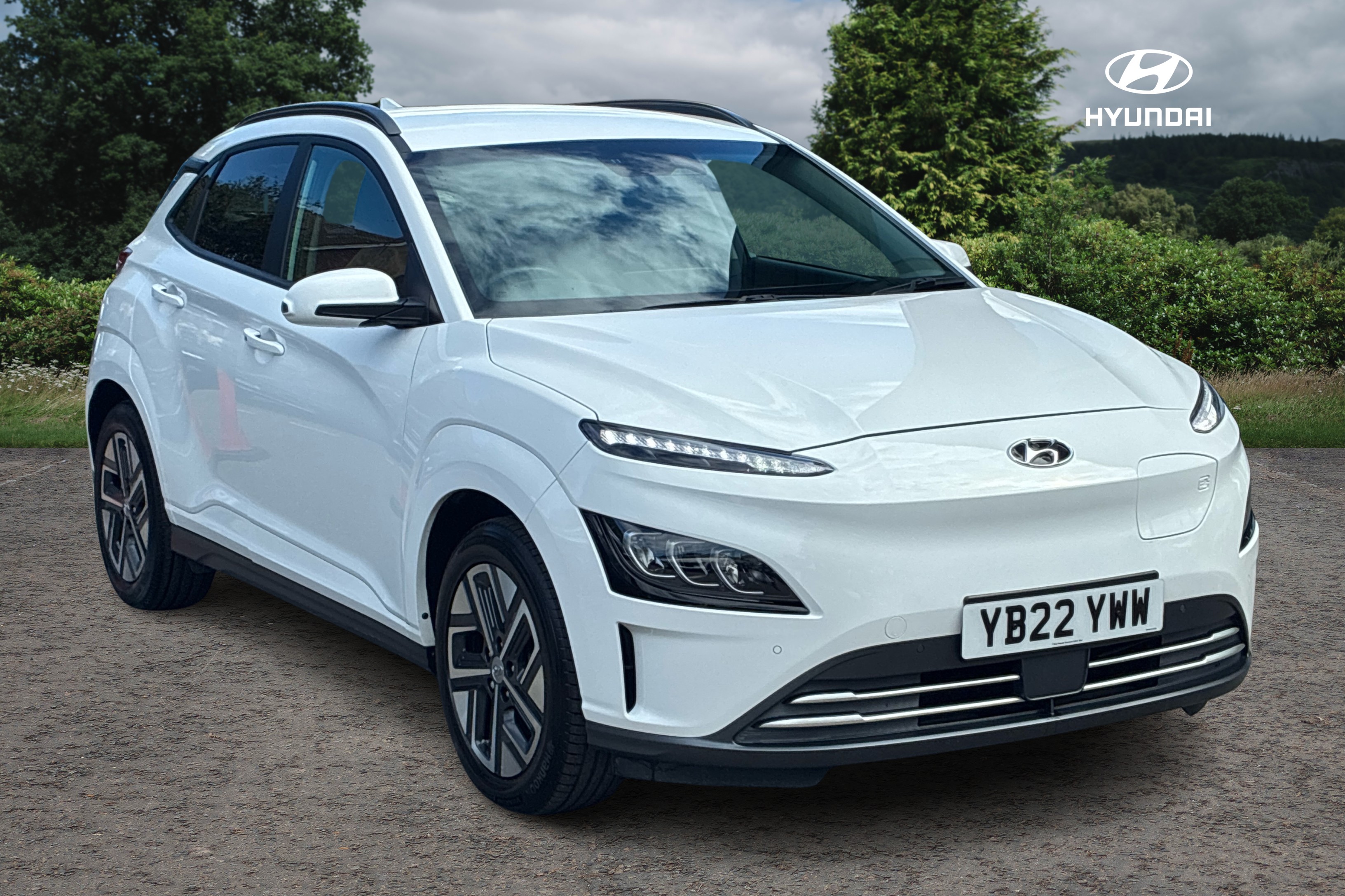 Main listing image - Hyundai Kona Electric