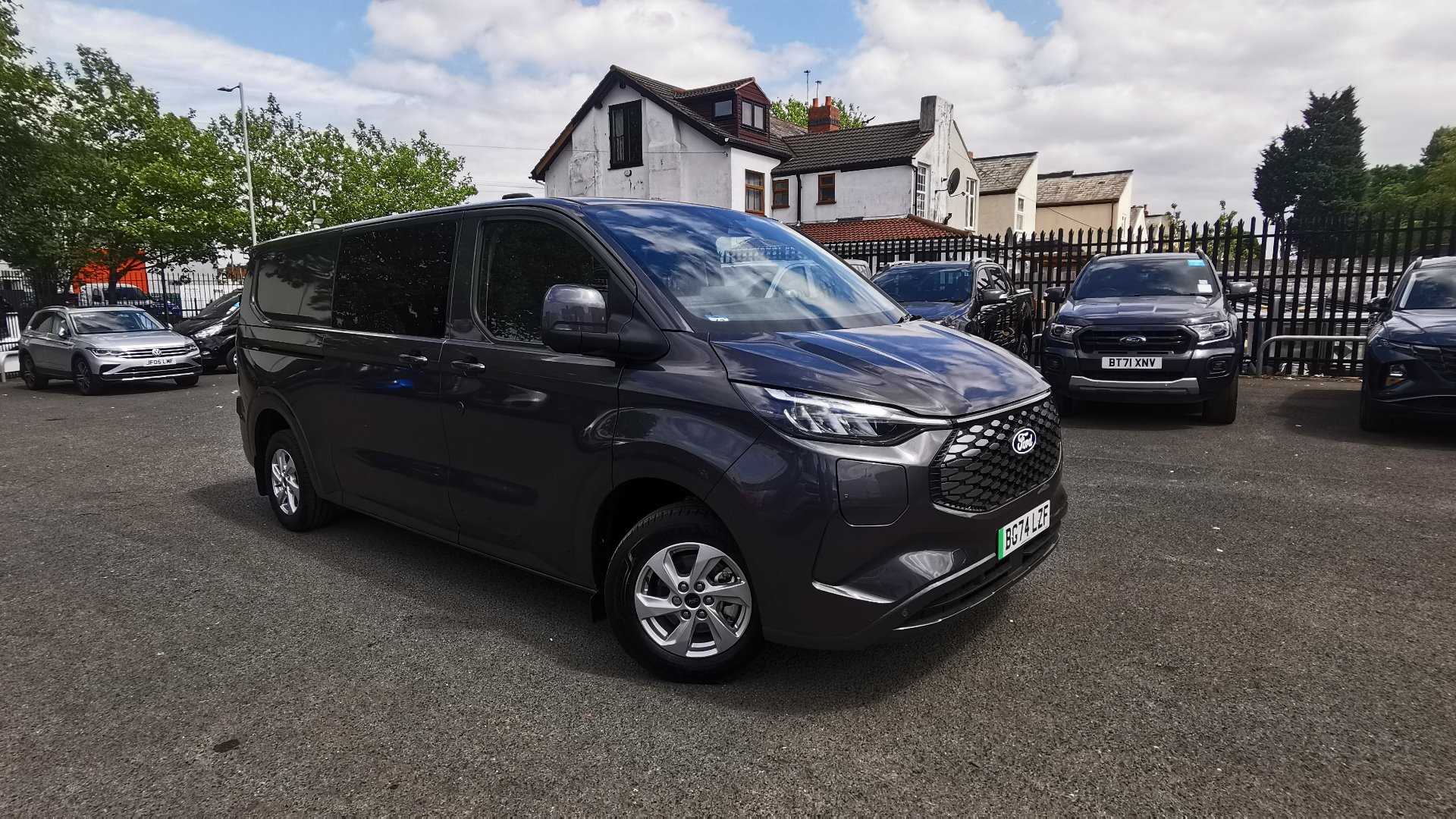 Main listing image - Ford Transit Custom