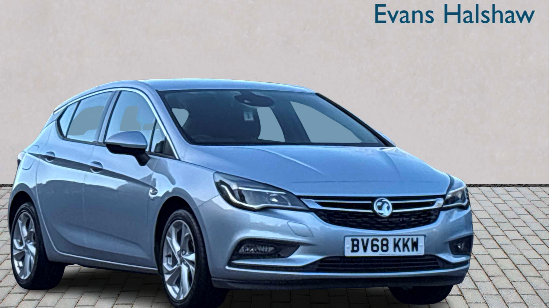 Main listing image - Vauxhall Astra