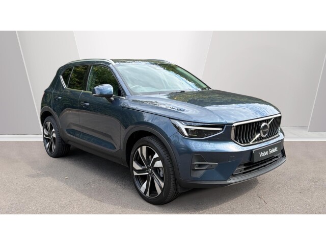 Main listing image - Volvo XC40