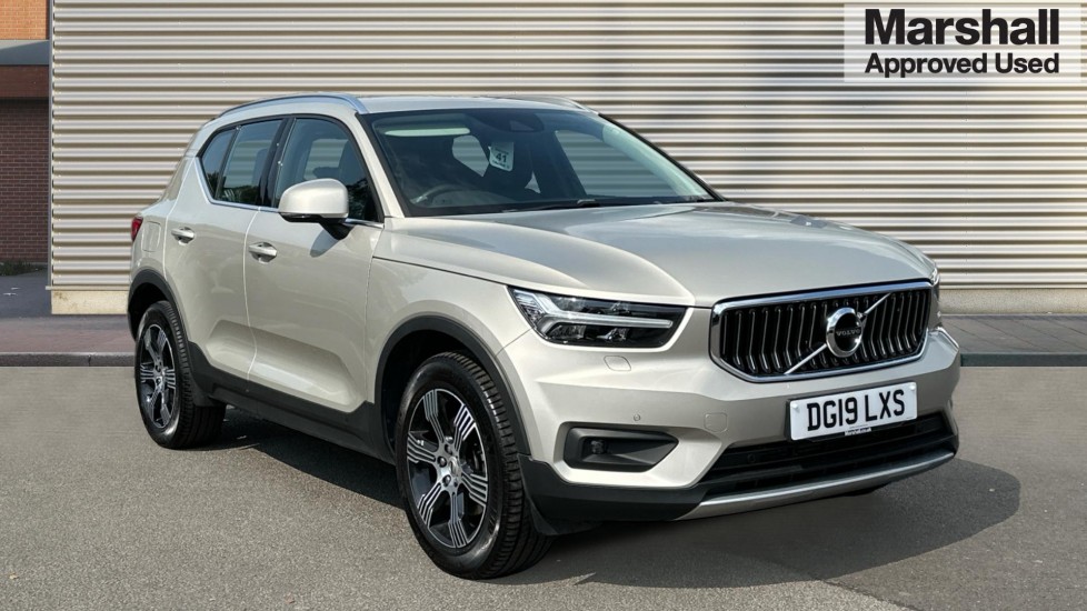 Main listing image - Volvo XC40