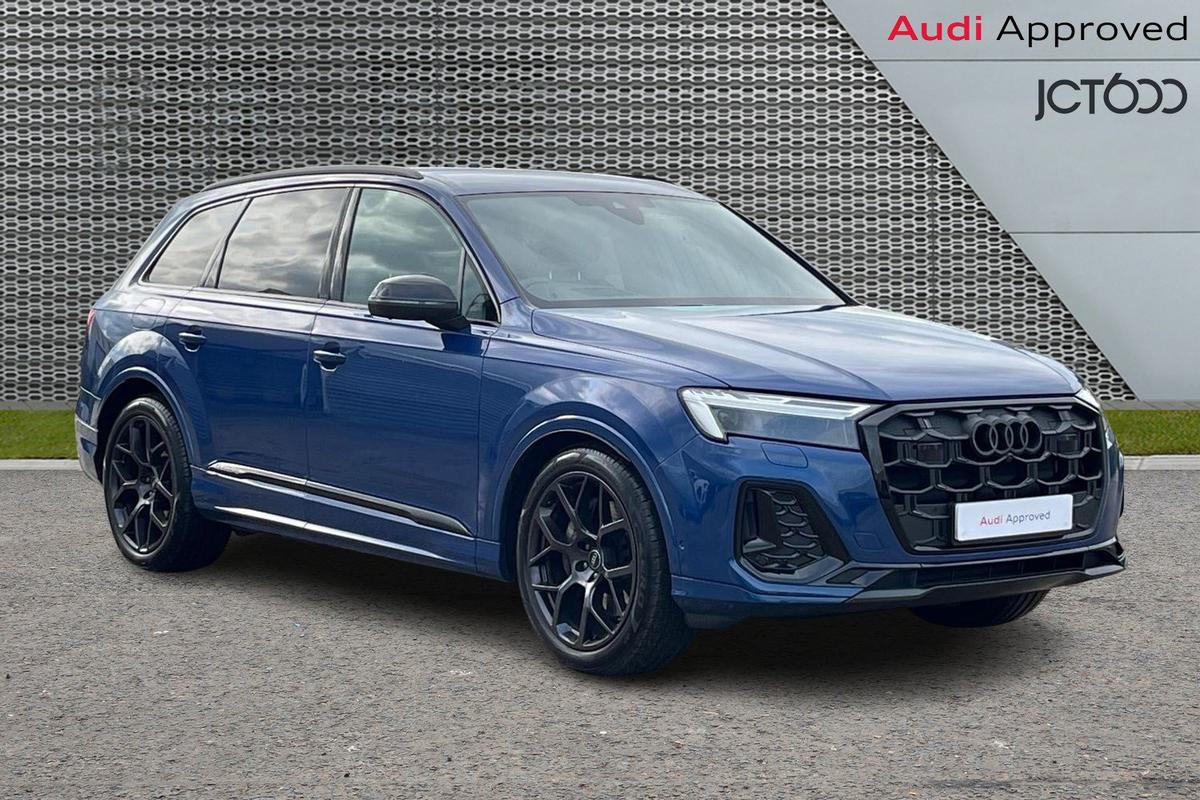 Main listing image - Audi Q7