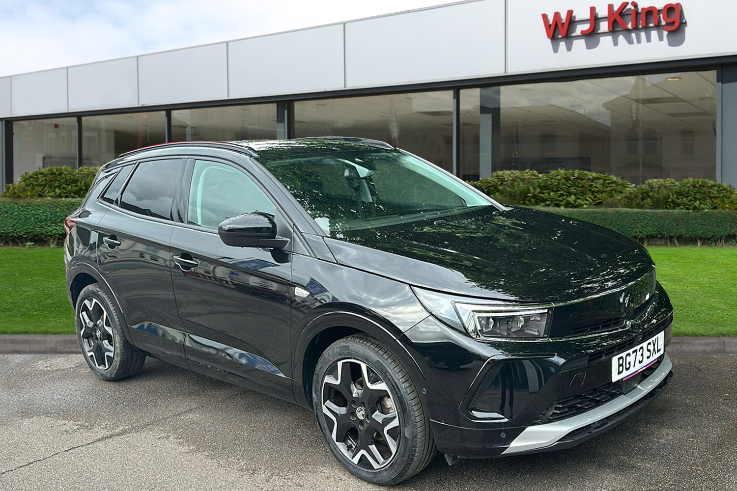 Main listing image - Vauxhall Grandland