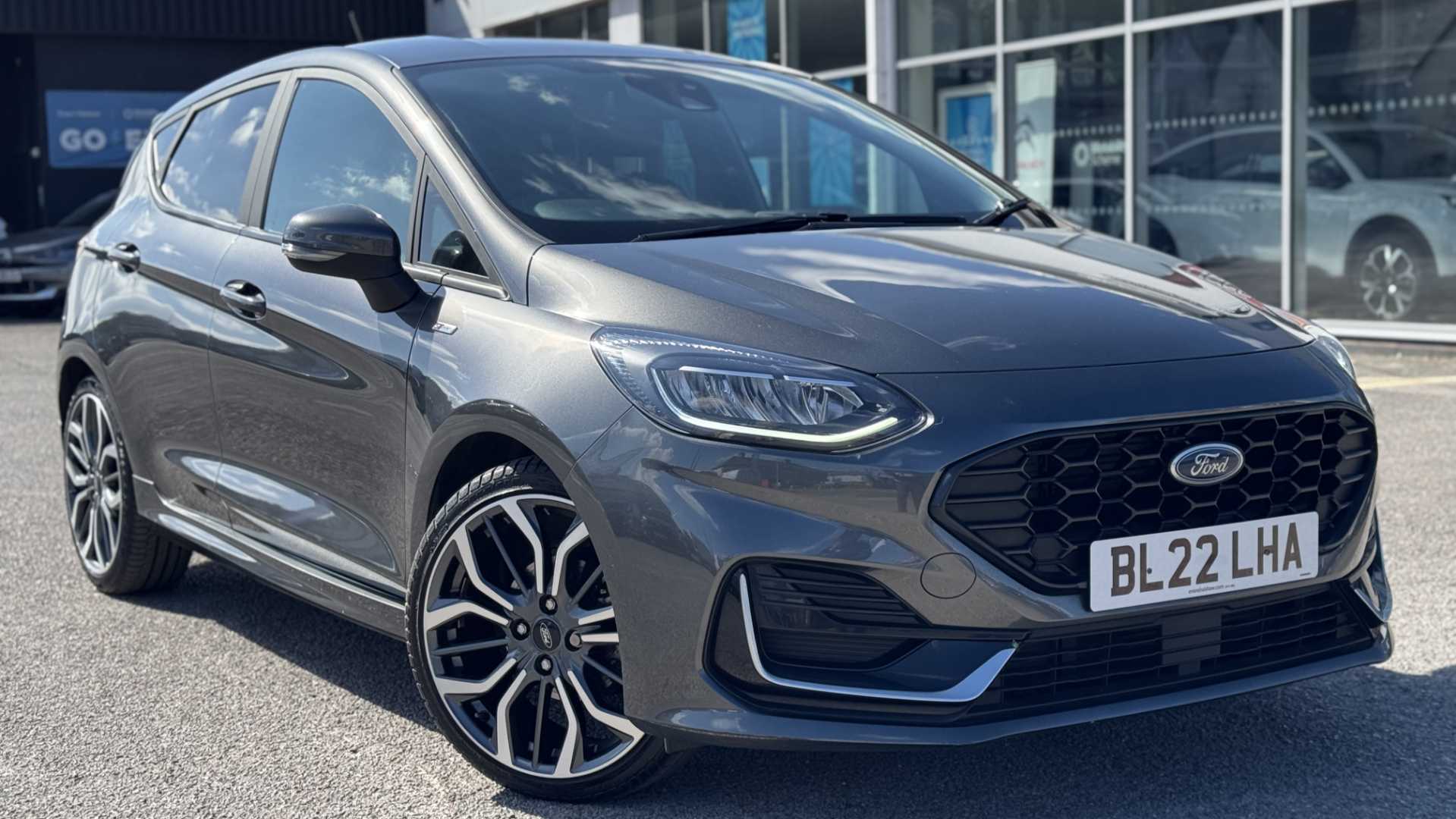Main listing image - Ford Fiesta