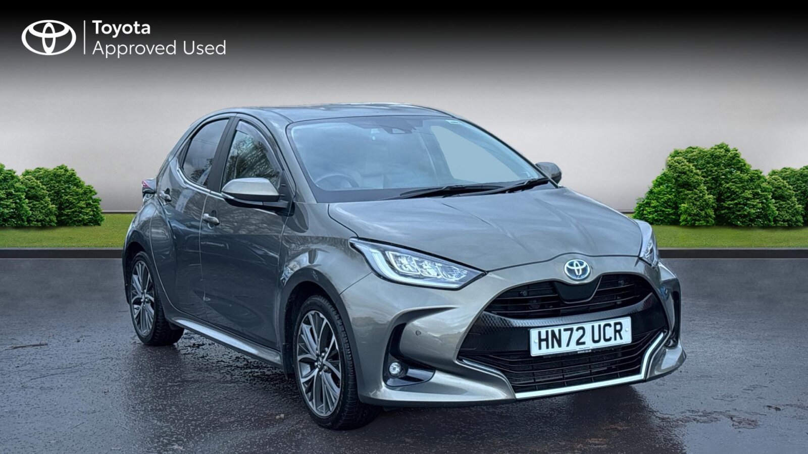 Main listing image - Toyota Yaris