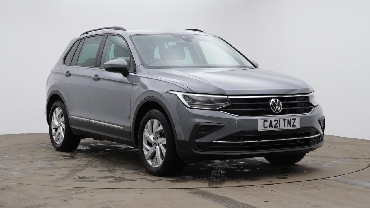 Main listing image - Volkswagen Tiguan