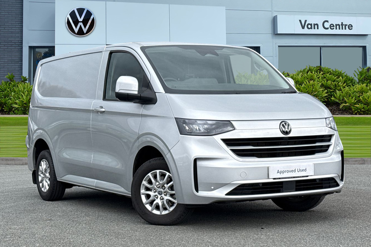 Main listing image - Volkswagen Transporter