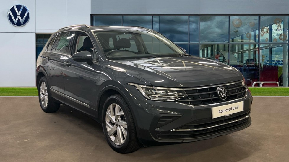 Main listing image - Volkswagen Tiguan