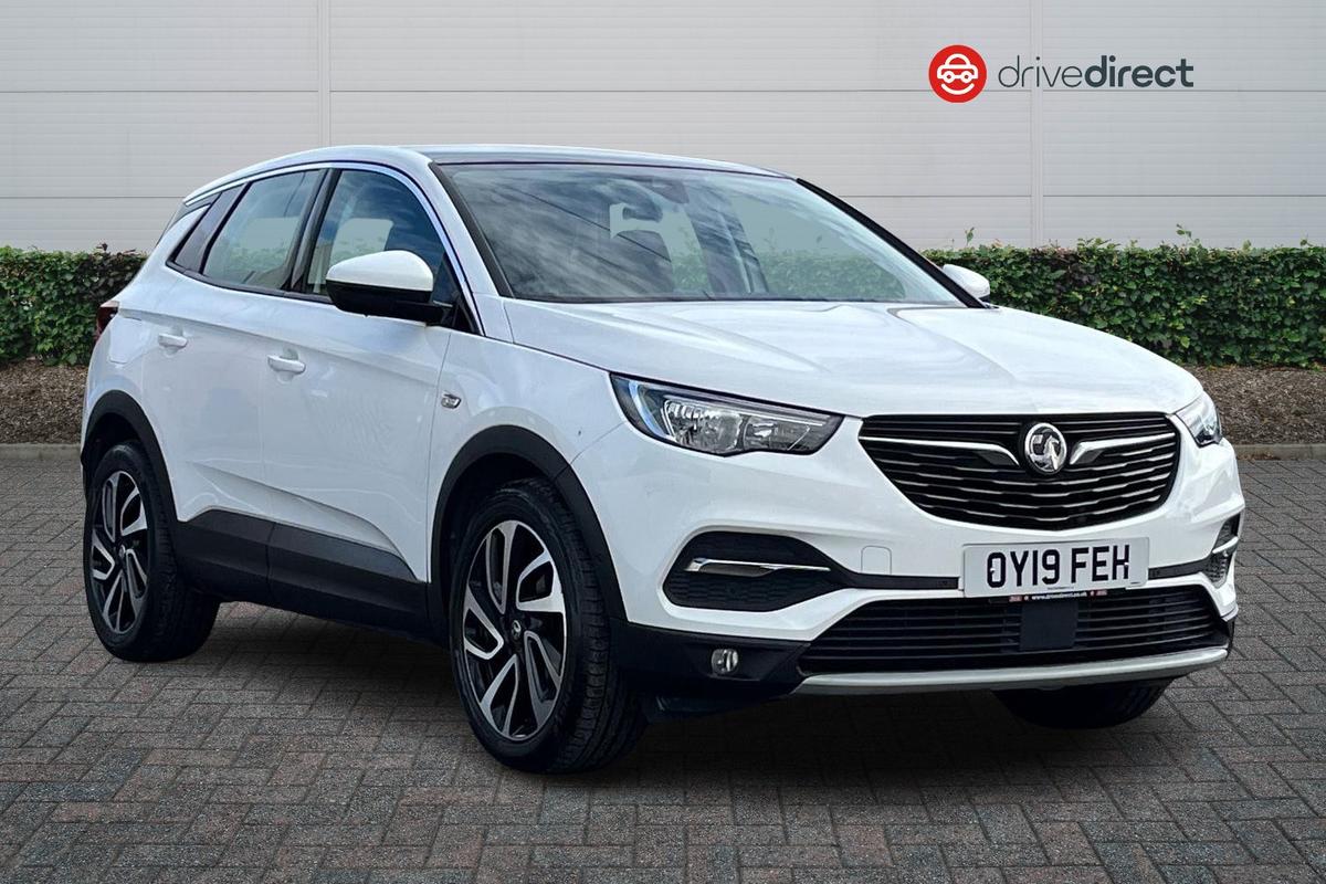 Main listing image - Vauxhall Grandland X