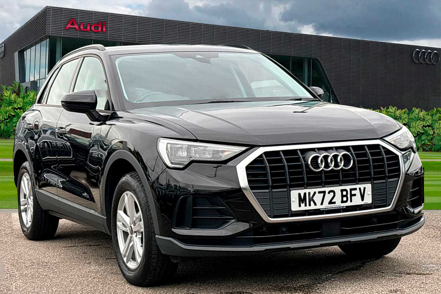 Main listing image - Audi Q3