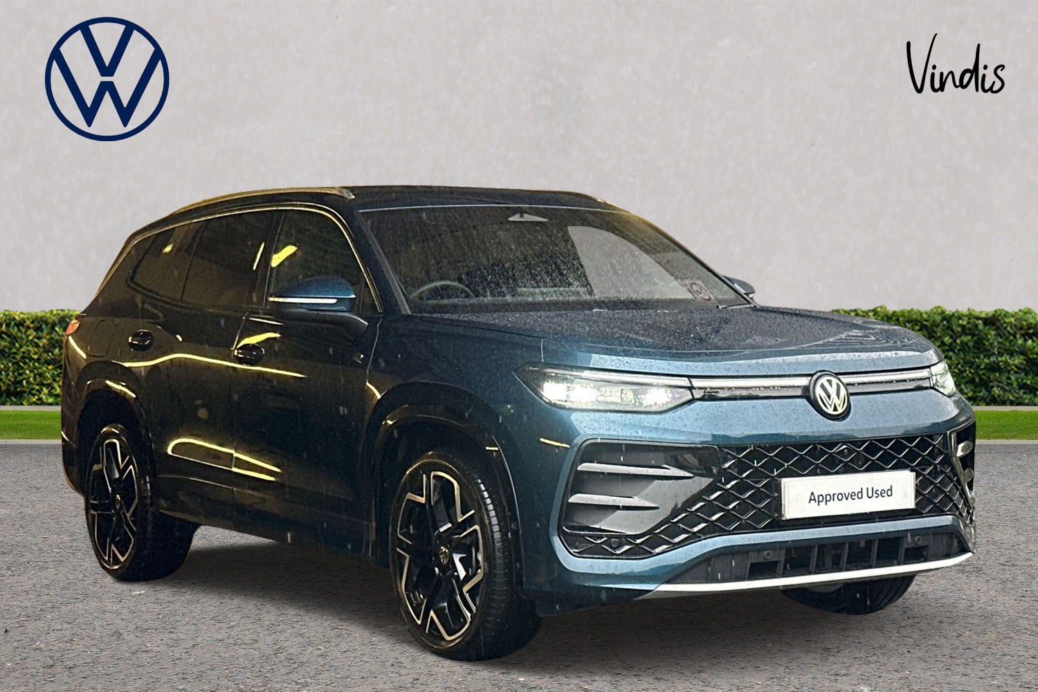 Main listing image - Volkswagen Tayron