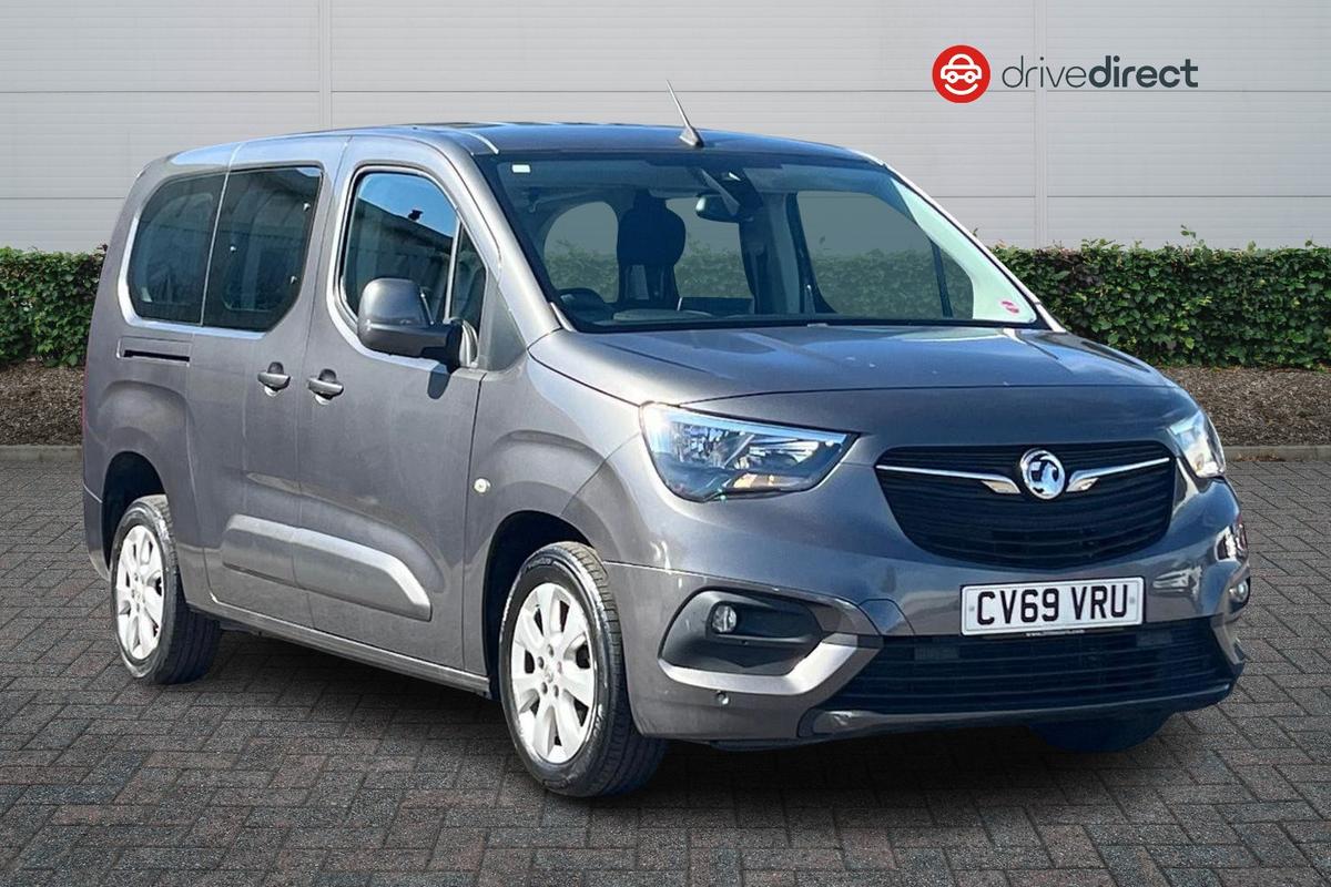 Main listing image - Vauxhall Combo Life