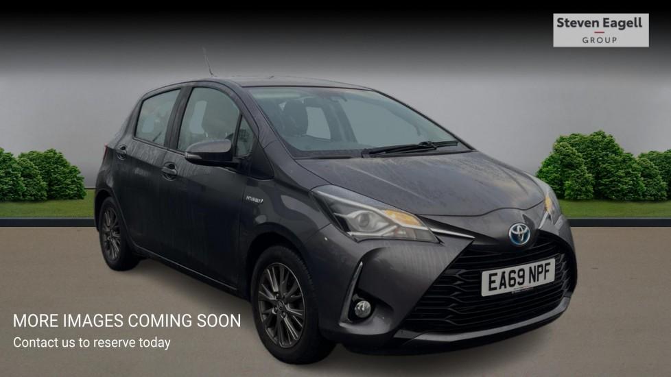 Main listing image - Toyota Yaris