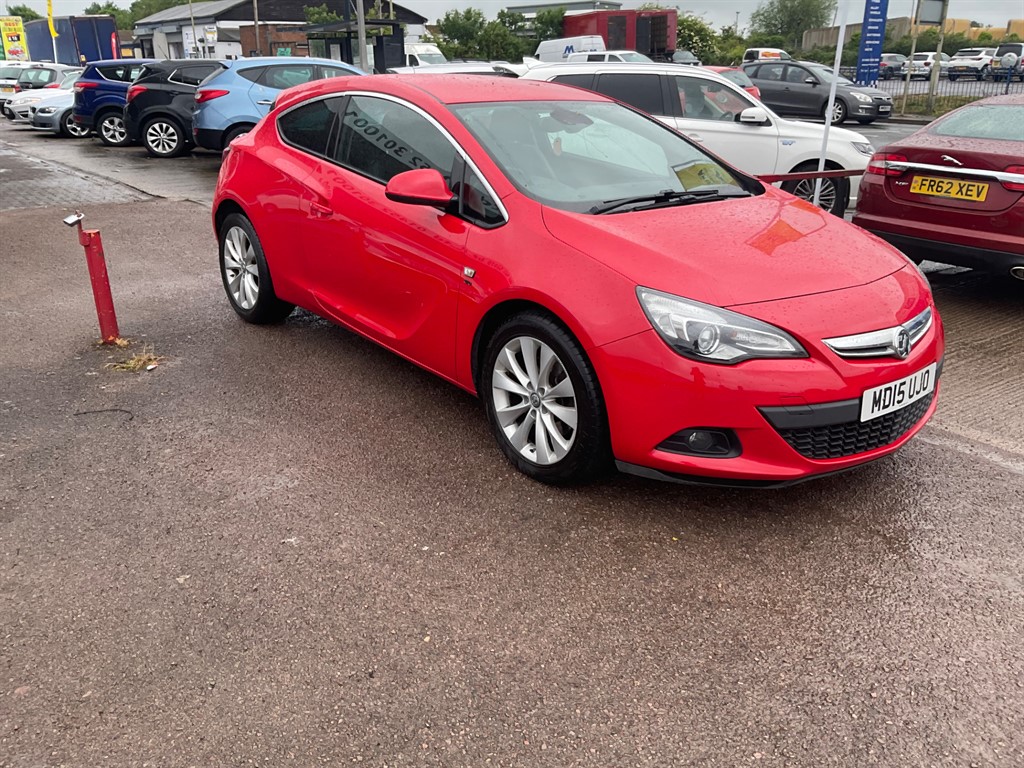 Main listing image - Vauxhall GTC